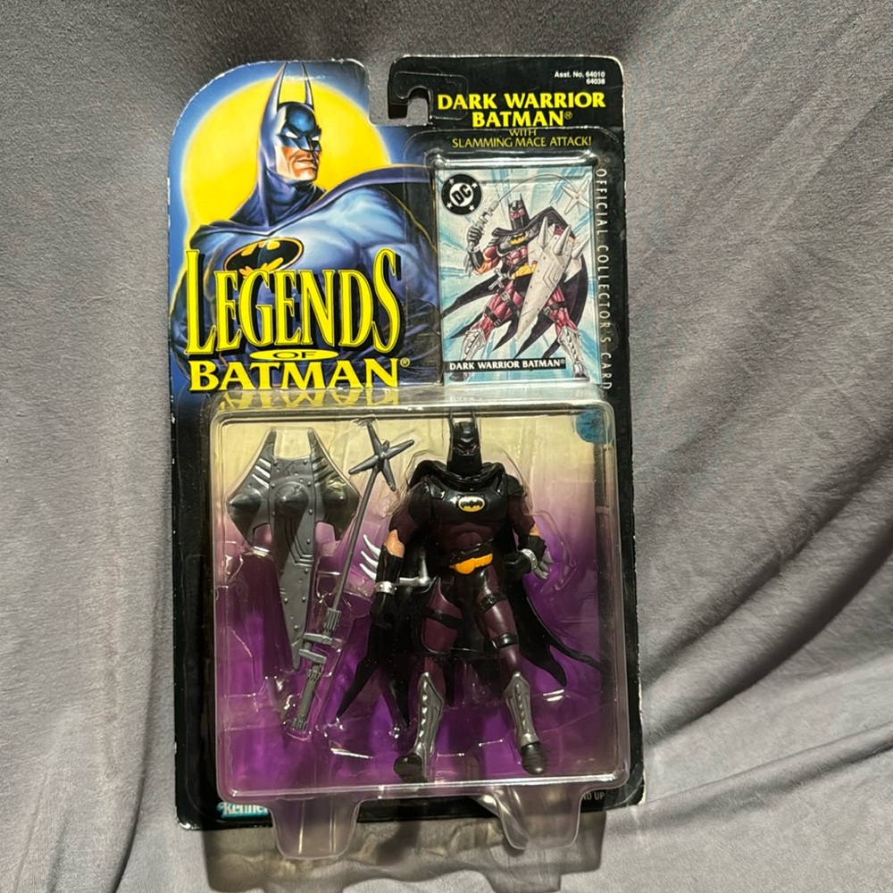 Vintage NEW IN BOX Legends of Batman Dark Warrior Batman Action Figure